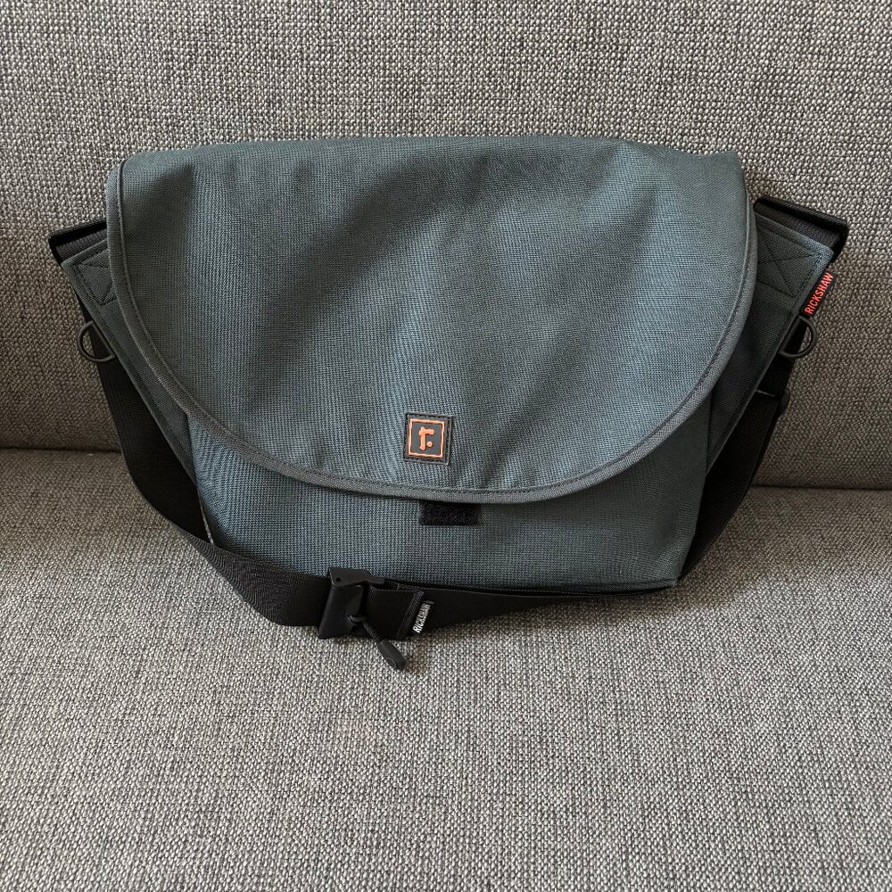 Rickshaw Bags Small (Ipad) Zero messenger Made in USA